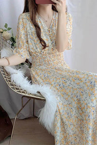 Bohemian Floral Midi Dress​