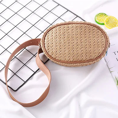 Small Straw Crossbody Bag brown