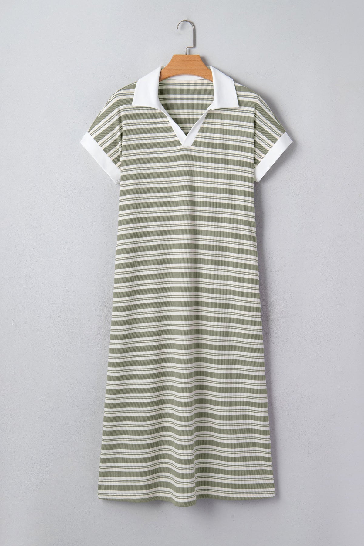 Bohemian Casual Midi Dress Closeup