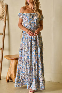 Paisley dress cinched waist closeup