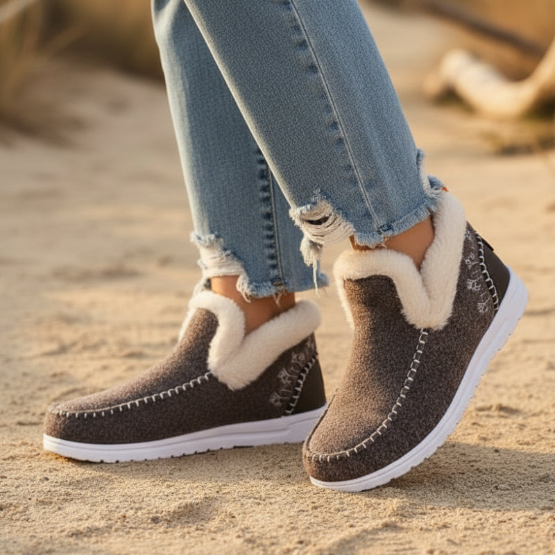 Warm fleece-lined boho boots